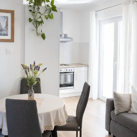 Apartman Grepo Makarská Exteriér fotografie