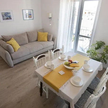 Apartman Grepo Makarská Exteriér fotografie